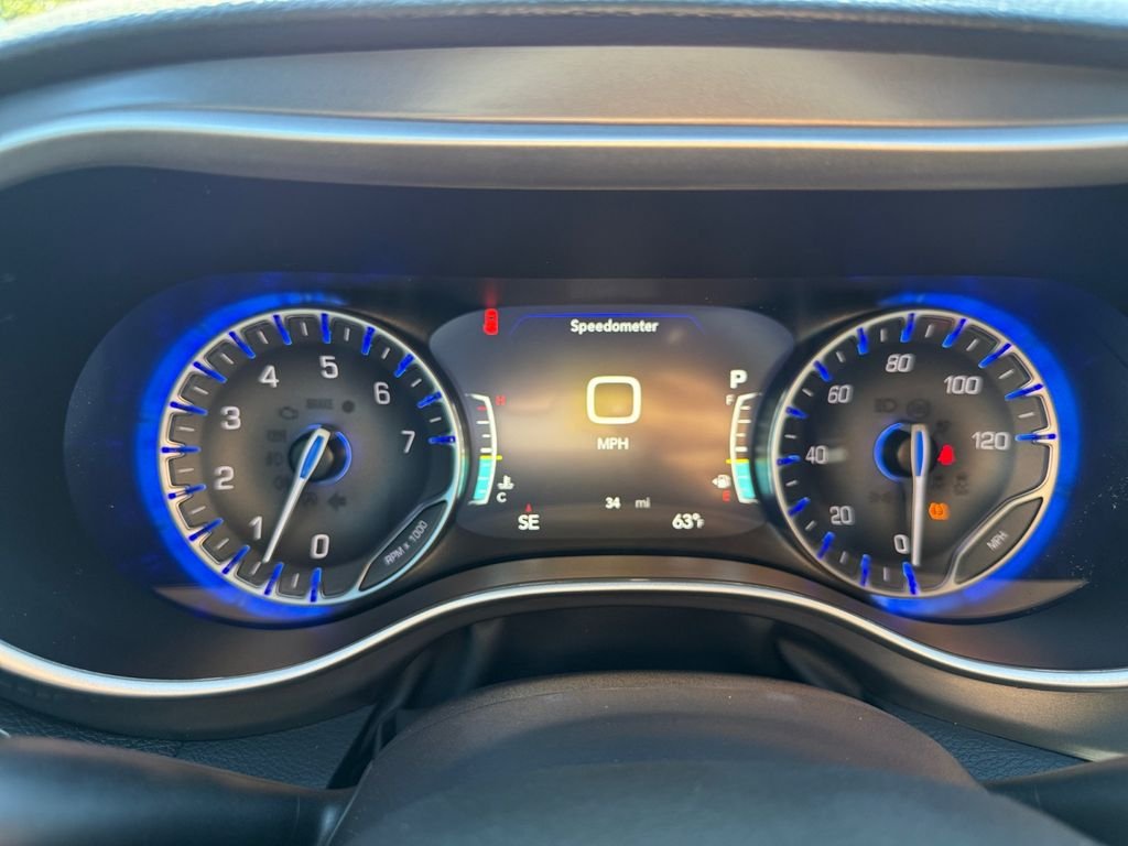 2026 Chrysler Pacifica Select - Photo 15