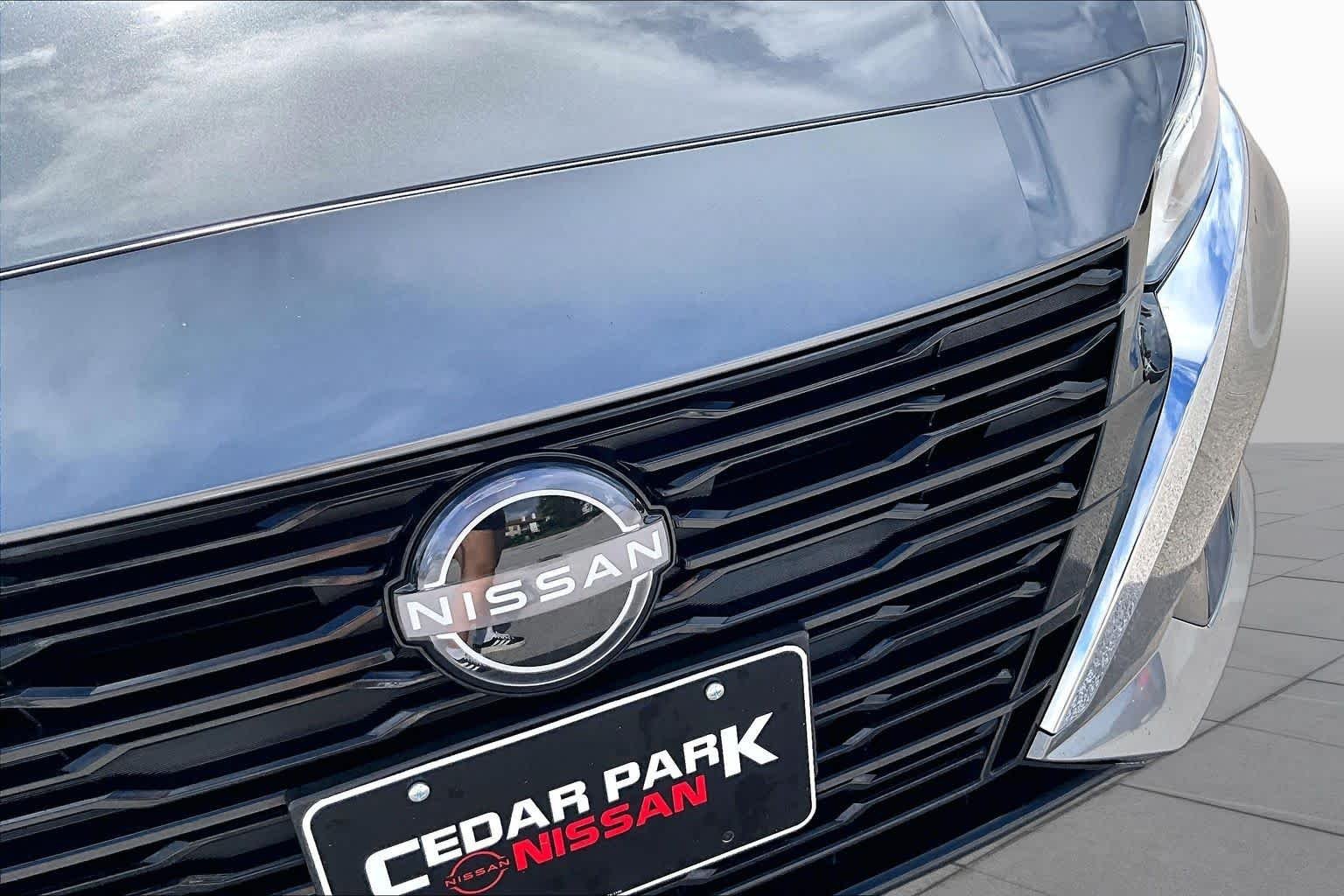 Used 2025 Gun Metallic Nissan SV image 30