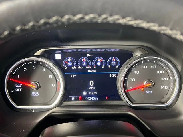 Used 2021 Black Chevrolet Premier image 24