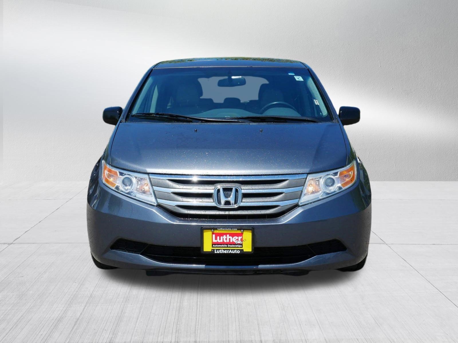 Used 2013 Honda Odyssey EX-L with VIN 5FNRL5H64DB016889 for sale in Vadnais Heights, Minnesota