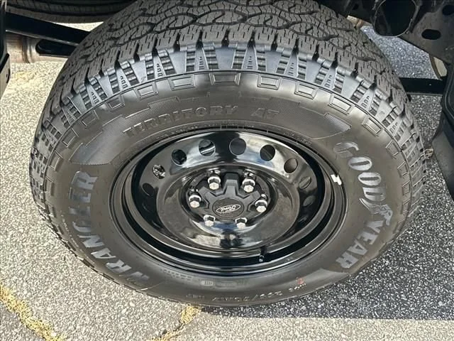 Used 2026 Gray Ford XL image 34