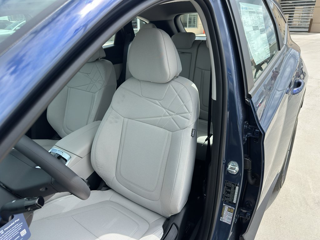 New 2026 Atlantis Blue Hyundai SE image 23