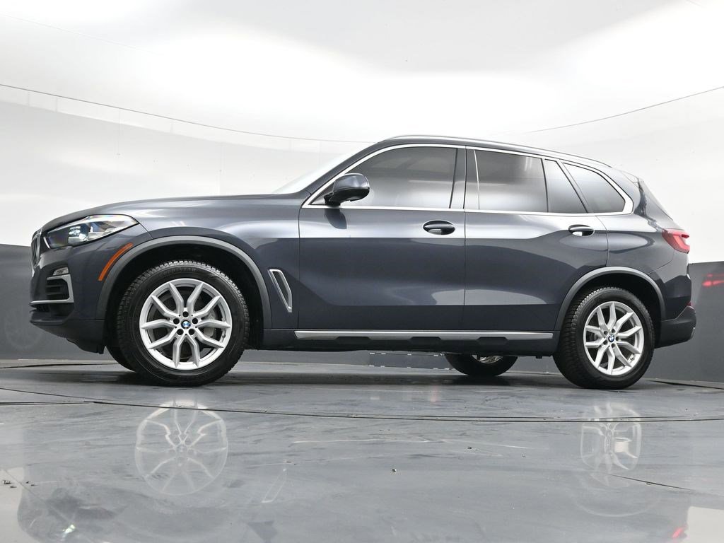 Used 2020 Arctic Gray Metallic BMW xDrive40i image 36
