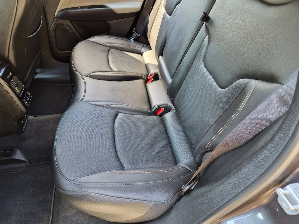 Used 2022 Gray Jeep Limited image 23