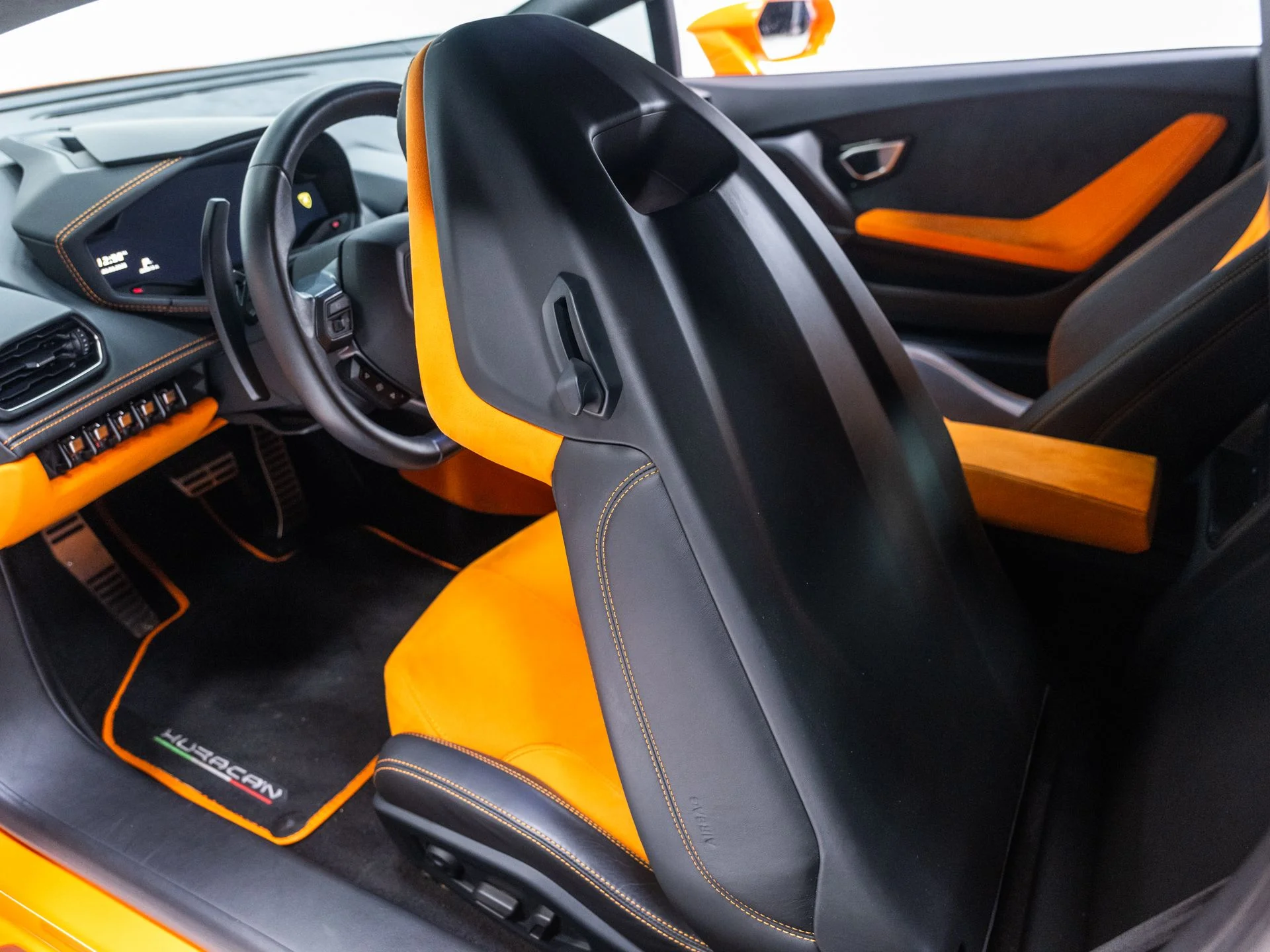 2016 Lamborghini Huracan Base - Photo 101