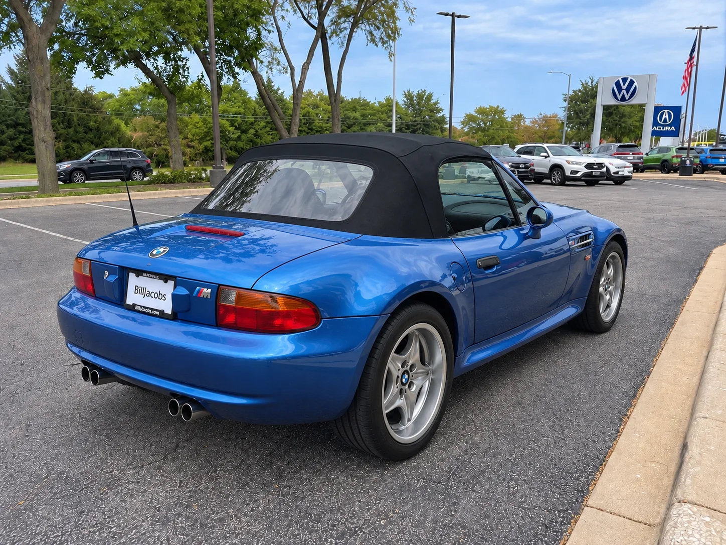 Used 1998 Blue BMW  image 3