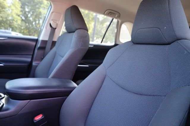 Used 2023 Magnetic Gray Metallic Toyota LE image 19