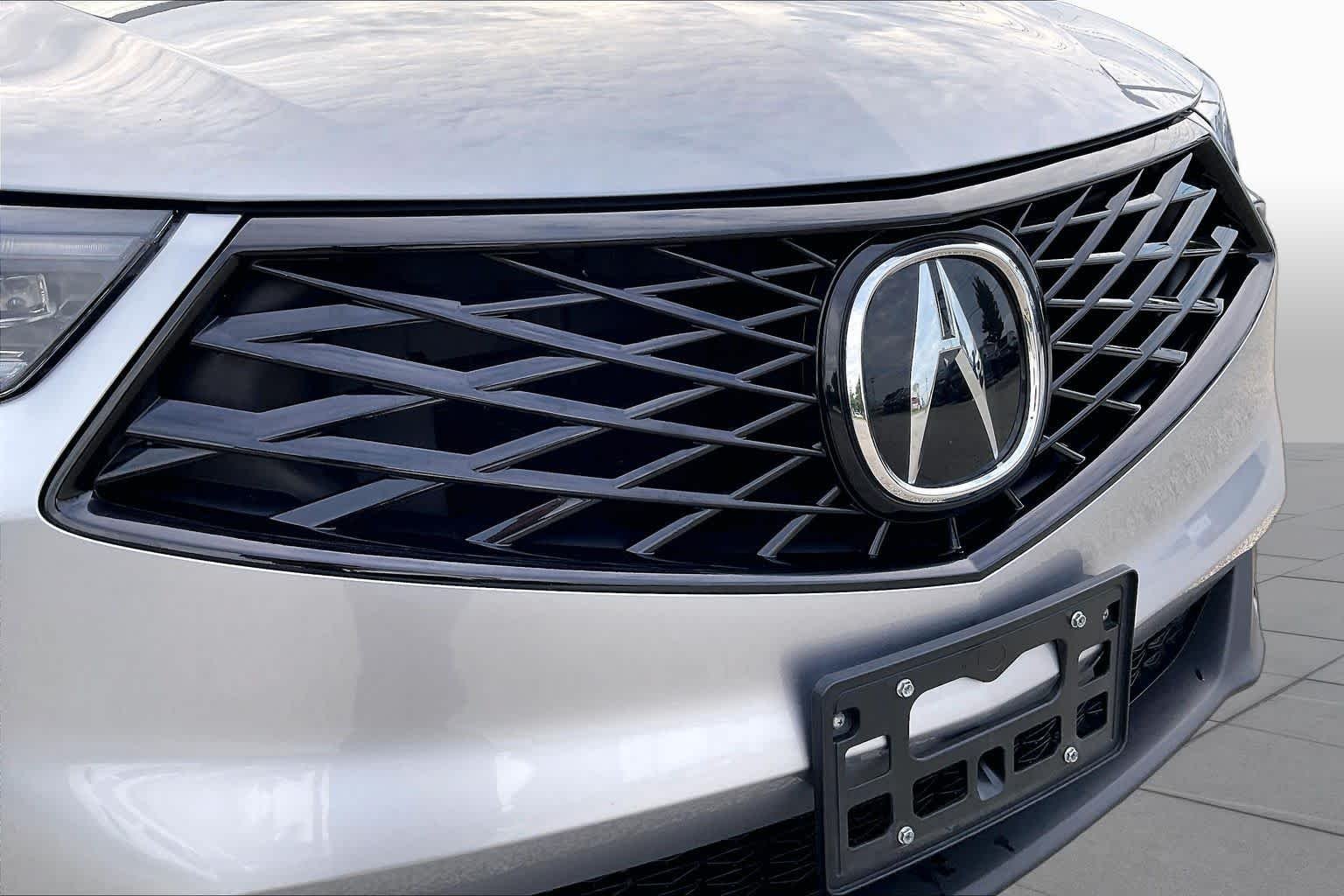 Certified Used 2025 Solar Silver Metallic Acura  image 30