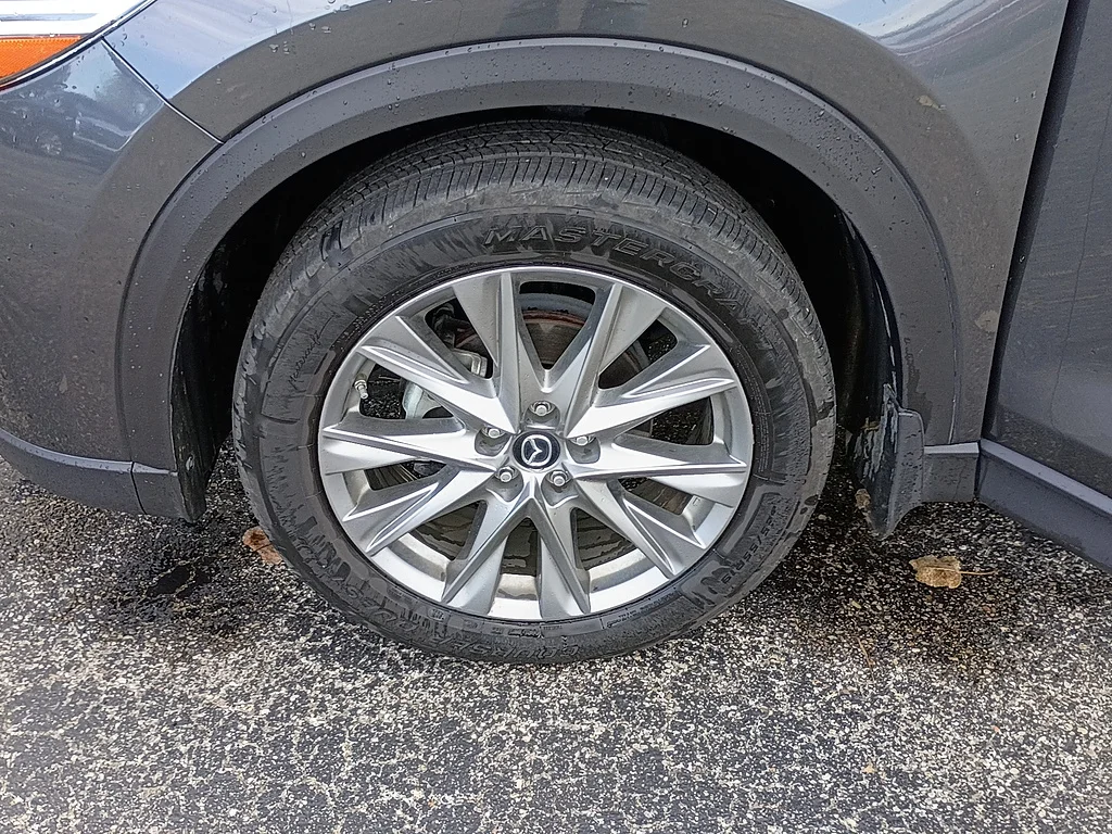 Used 2020 Machine Gray Metallic Mazda Grand Touring image 10