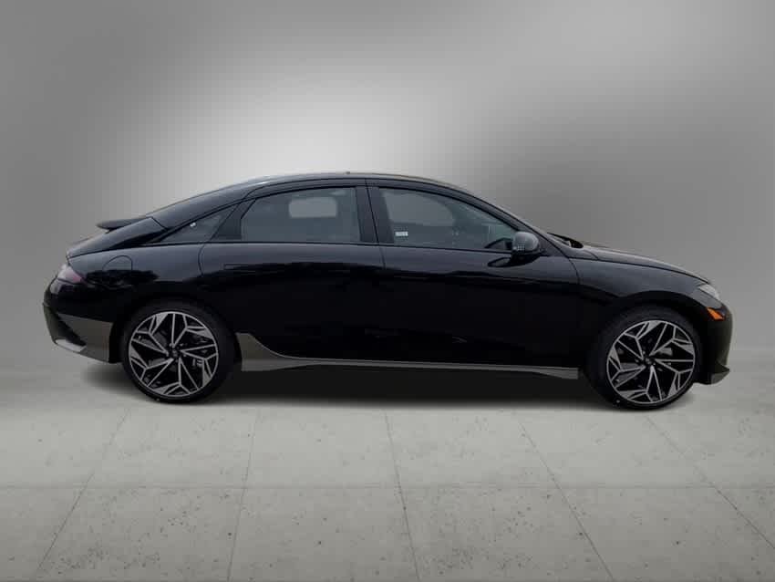 Certified Used 2023 Onyx Black Hyundai SEL image 9