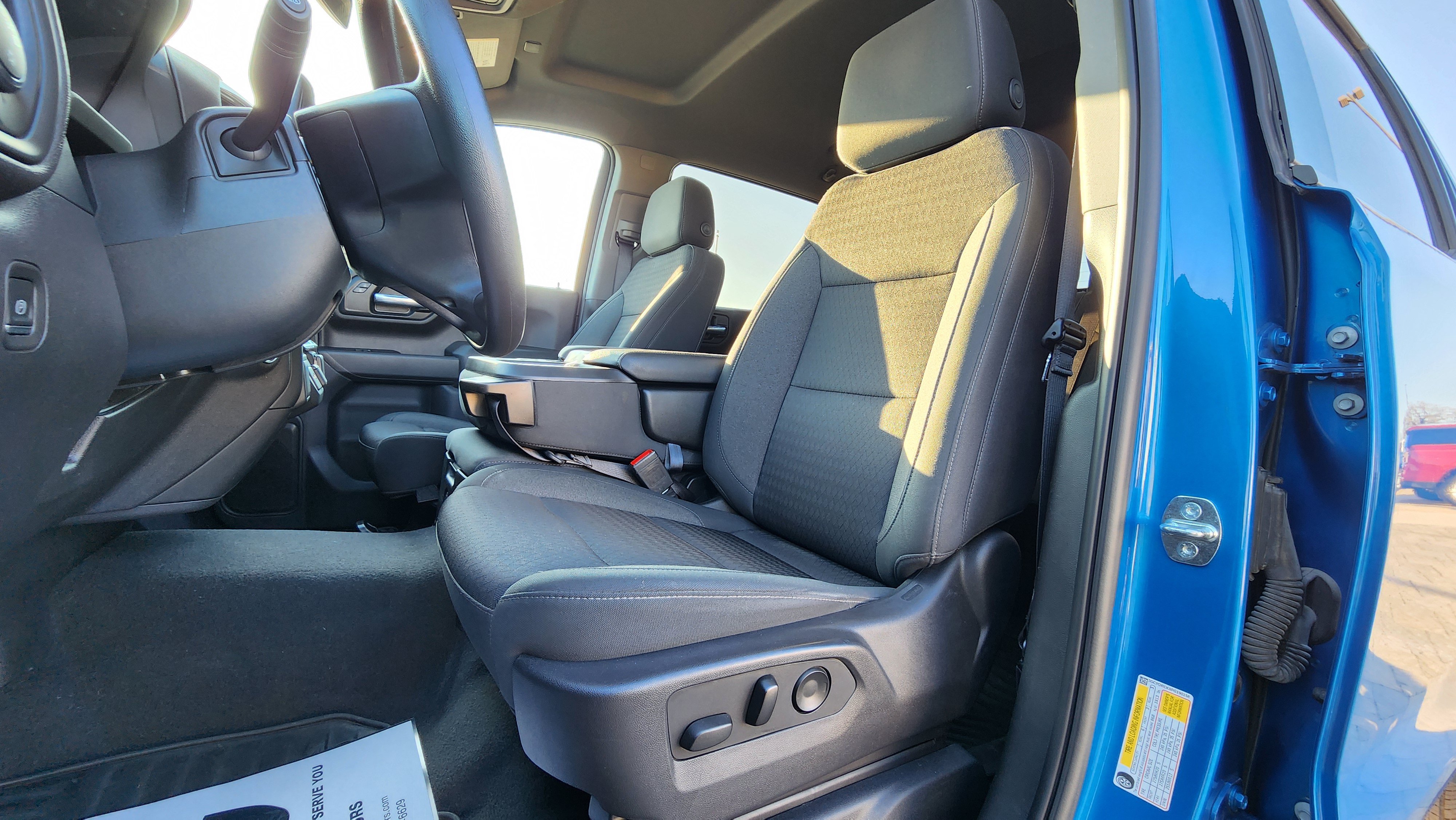 2023 Chevrolet Silverado 1500 Custom - Photo 14