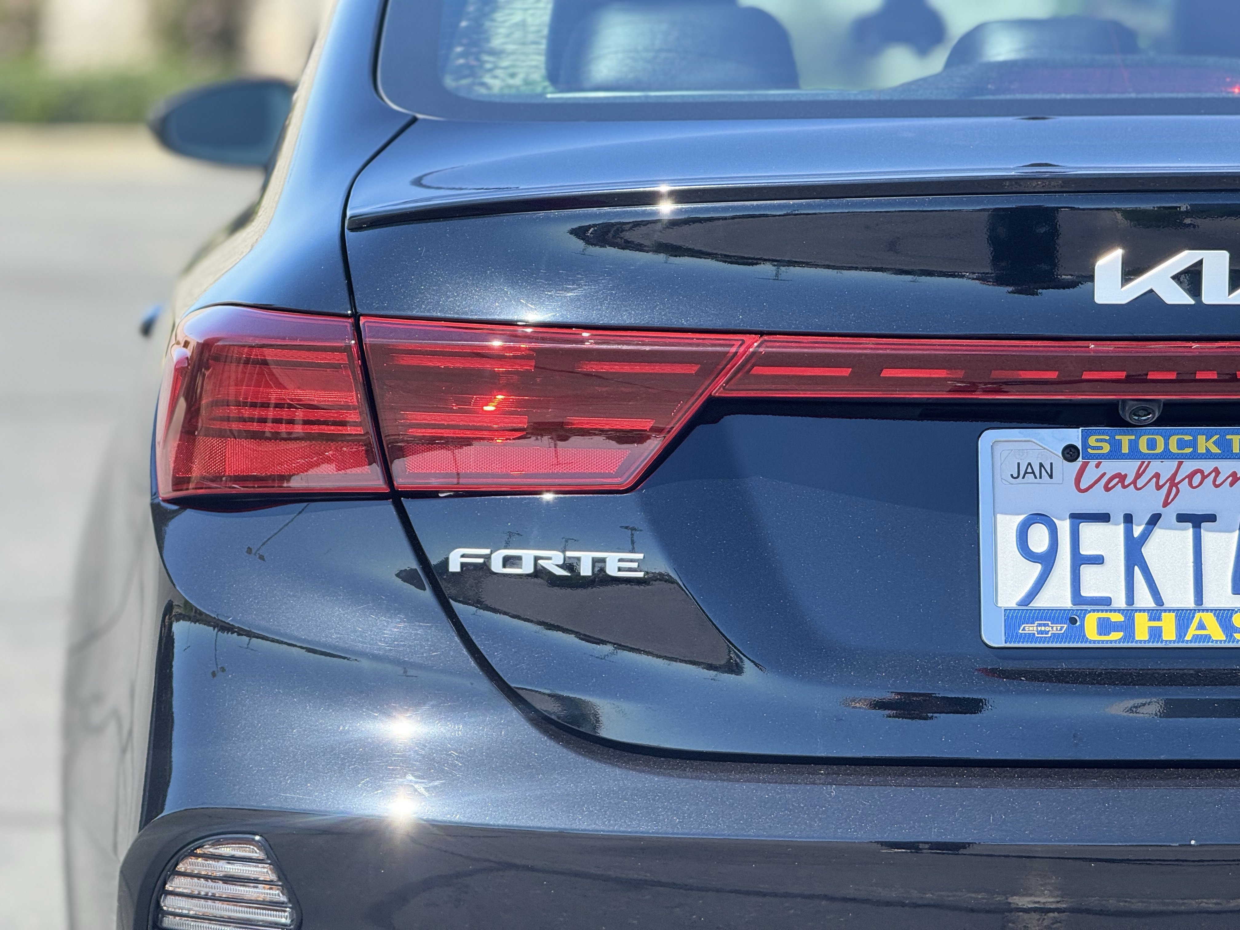2023 Kia Forte GT-Line - Photo 7