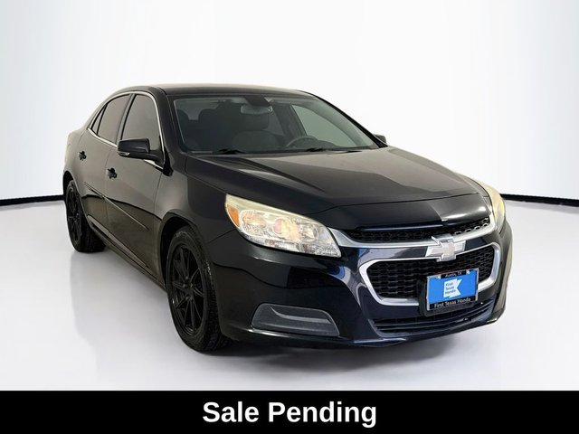 Pre-Owned 2015 Chevrolet Malibu LT
