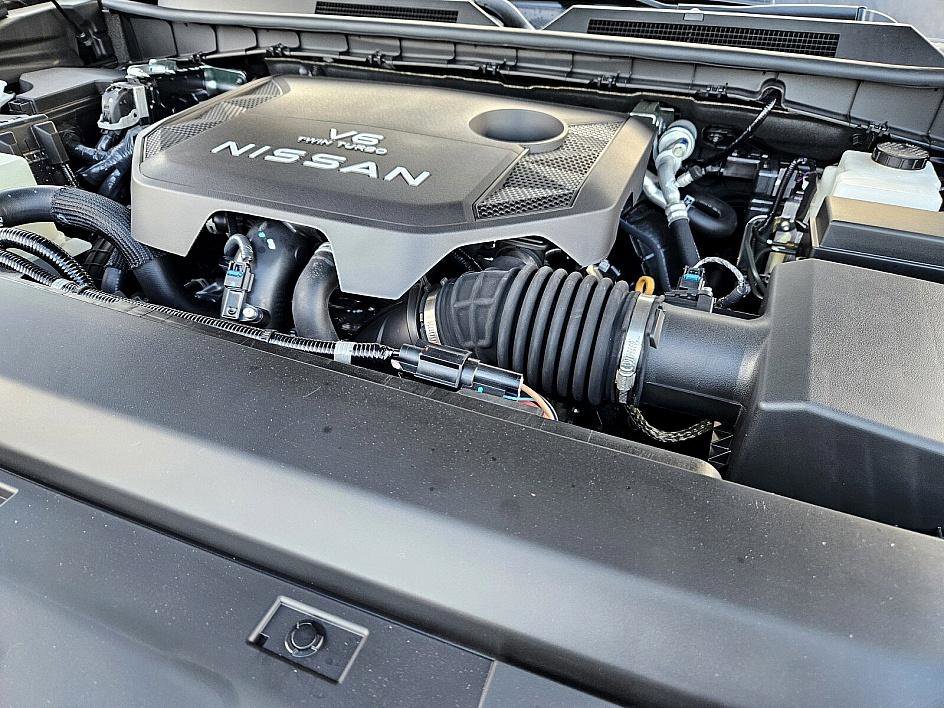 2026 Nissan Armada SL - Photo 17