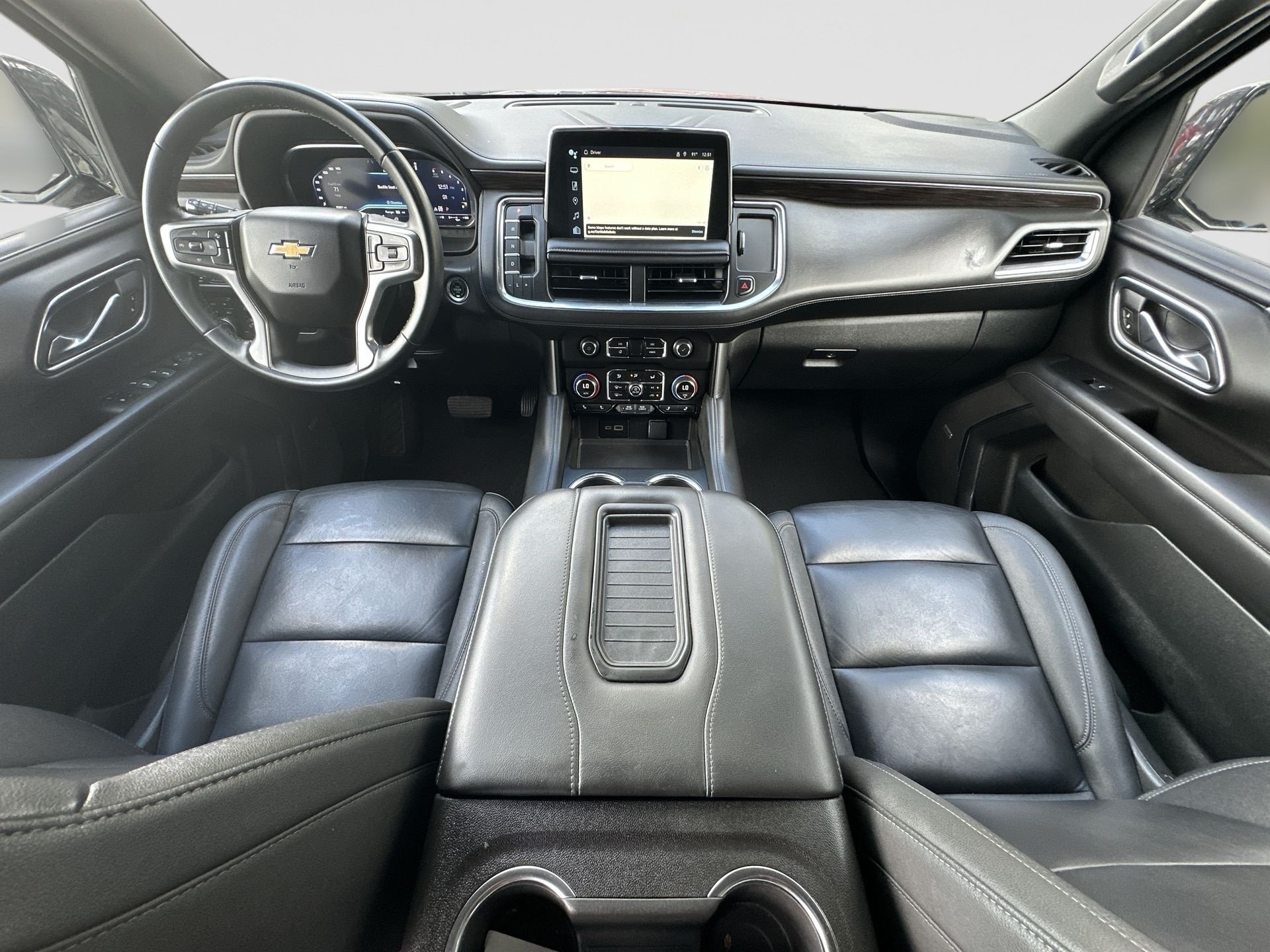 2024 Chevrolet Suburban LT - Photo 20