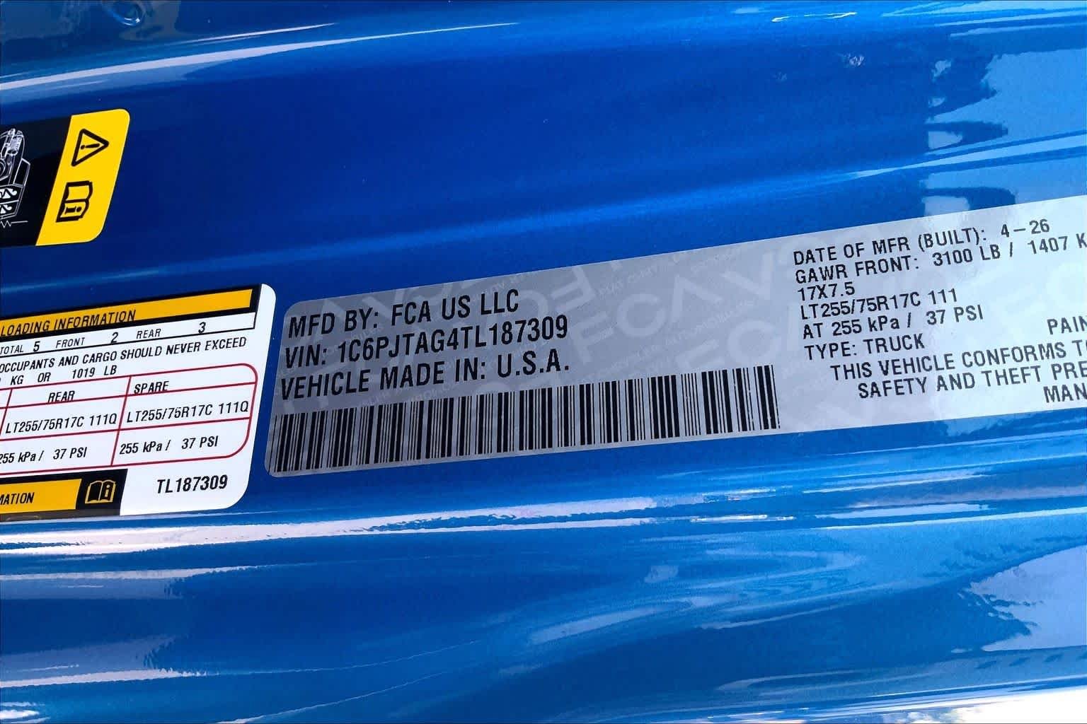 New 2026 Hydro Blue Pearl-Coat Exterior Paint Jeep Texas Trail image 19