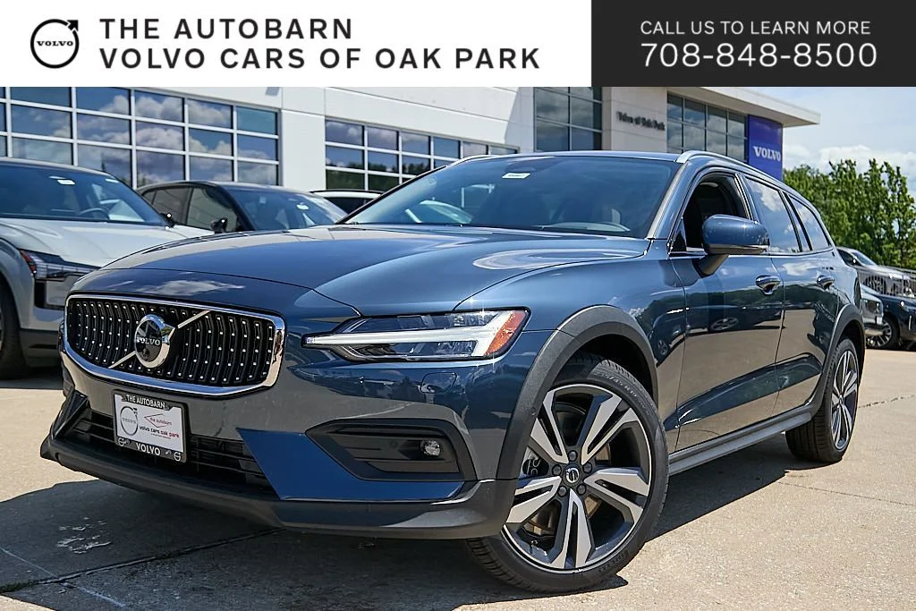 2026 Volvo V60 Cross Country Plus