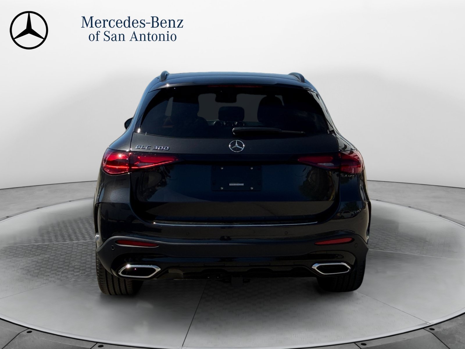 New 2027 Graphite Grey Metallic Mercedes-Benz GLC 300 image 6
