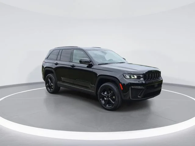 New 2026 Diamond Black Crystal Pearlcoat Jeep Limited image 2