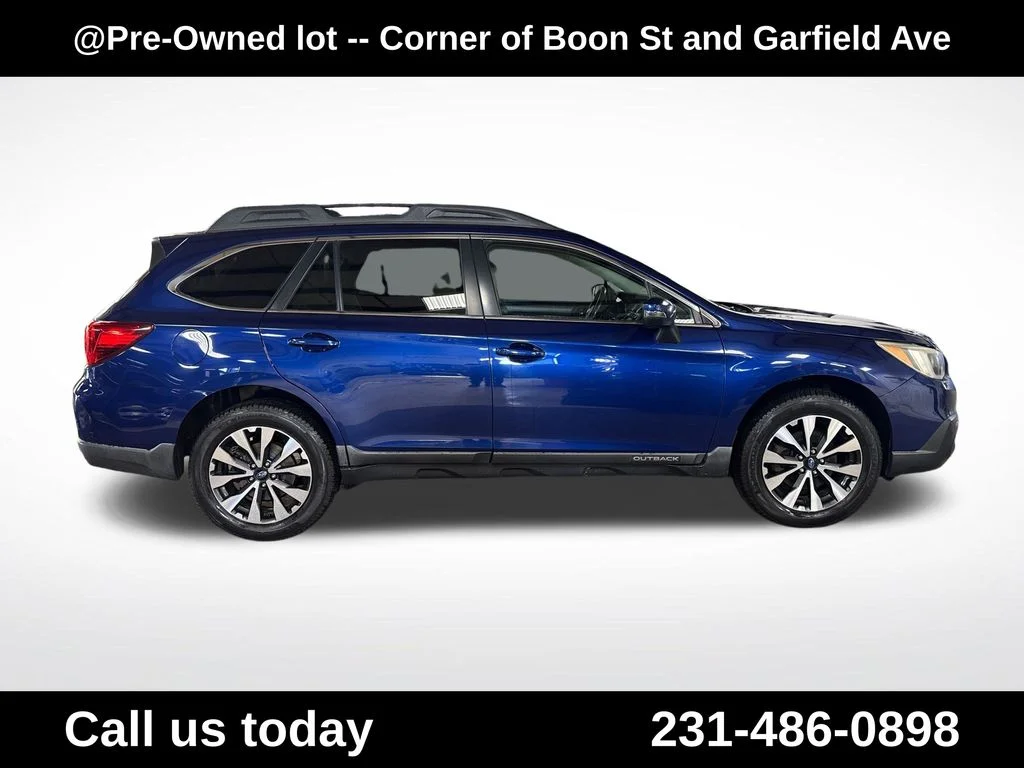 Used 2015 Blue Subaru 2.5i image 6