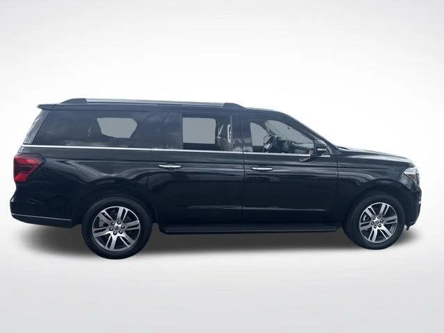 Used 2024 Black Ford Limited image 10