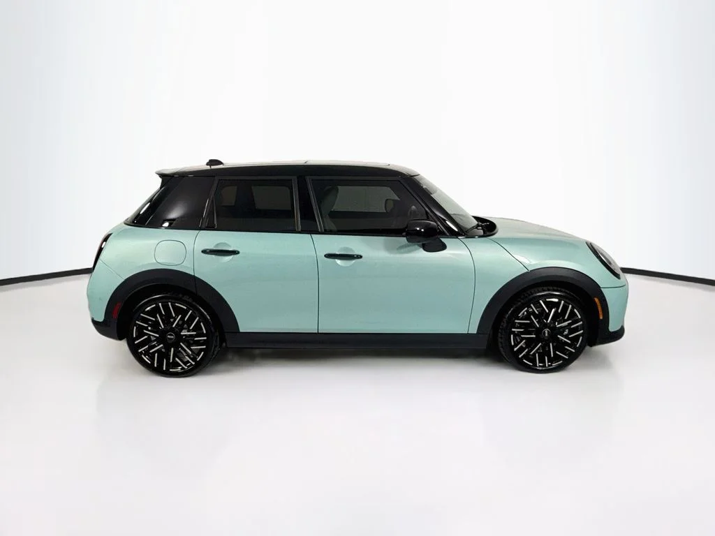 New 2027 Ocean Wave Green Metallic MINI Iconic image 4