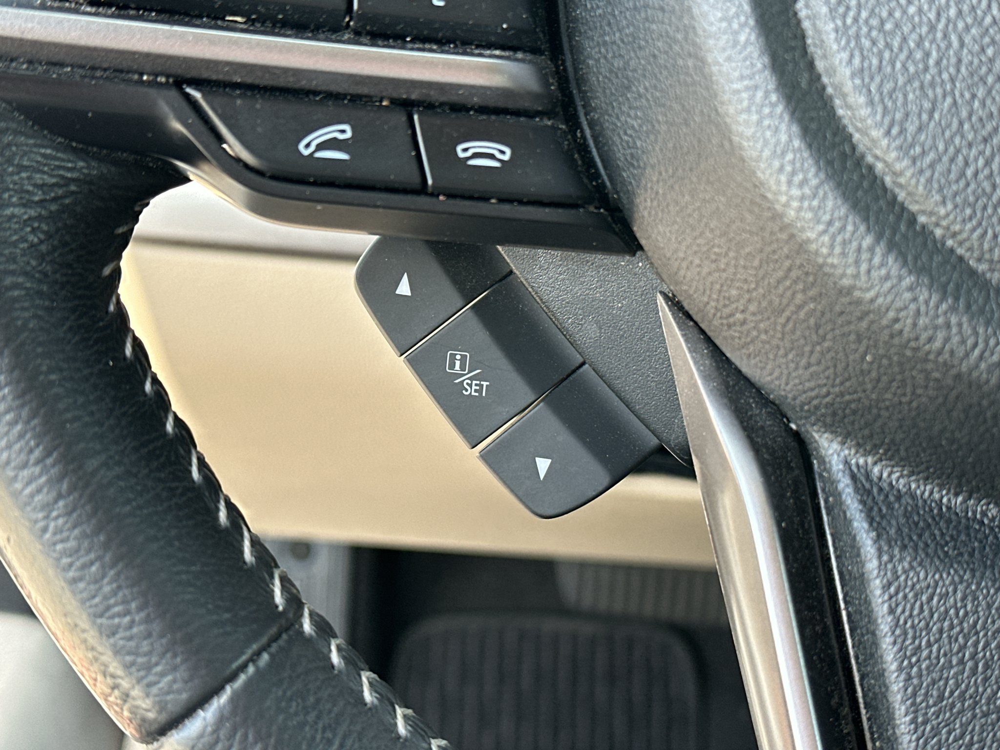 Used 2018 Tungsten Metallic Subaru Premium image 18