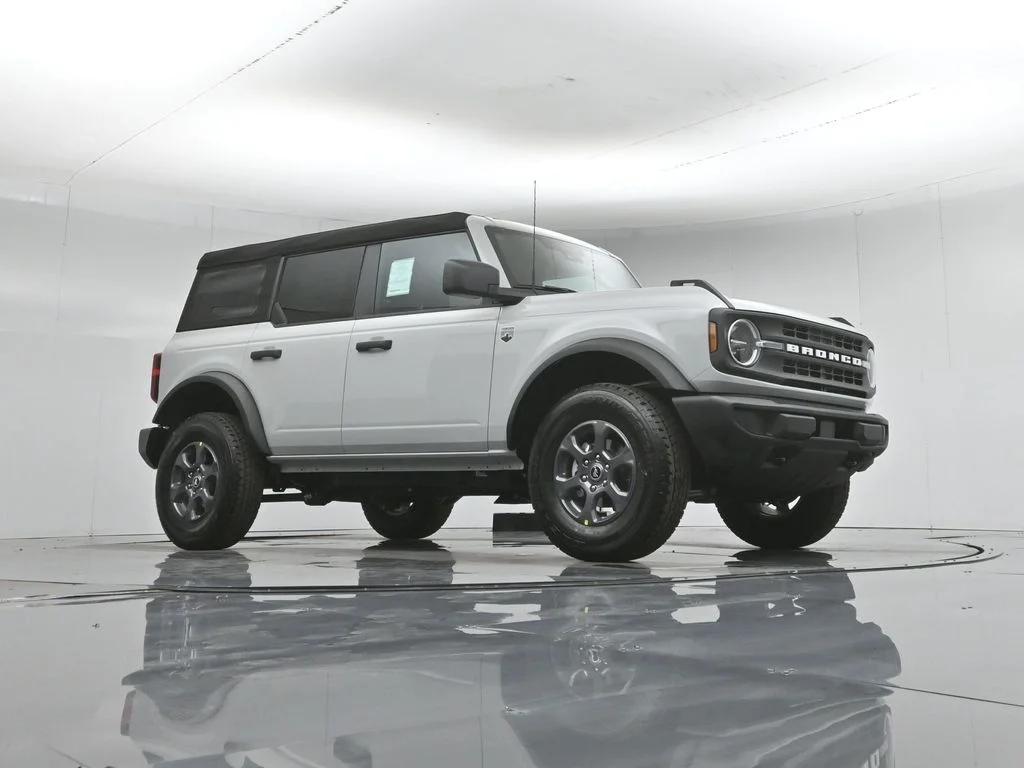 New 2026 Avalanche Gray Ford Big Bend image 3
