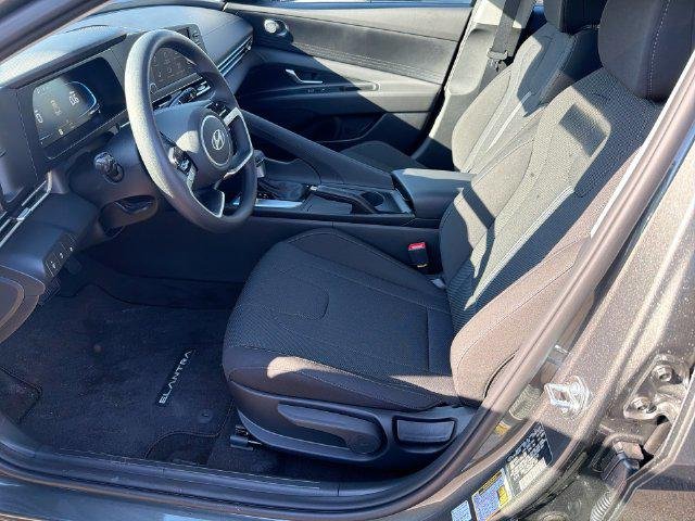 New 2026 Gray Hyundai SE image 22