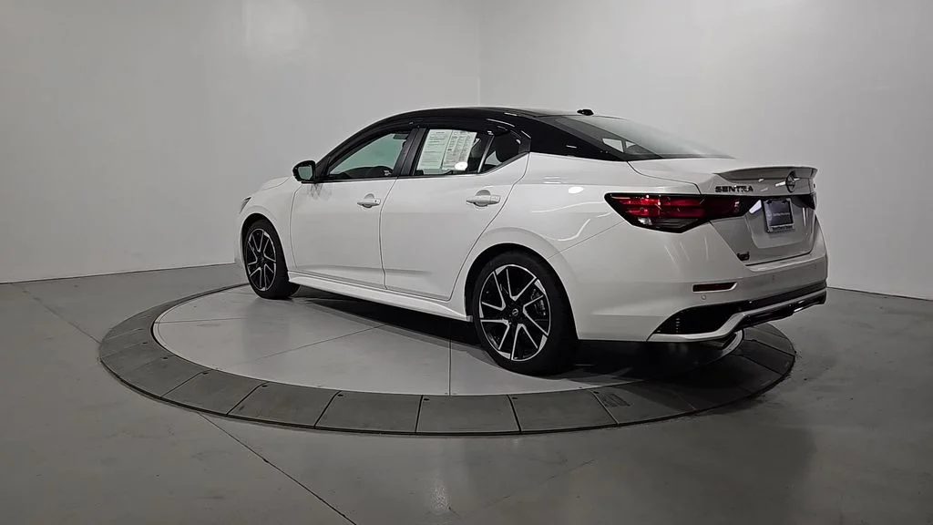 Used 2024 White Nissan SR image 3