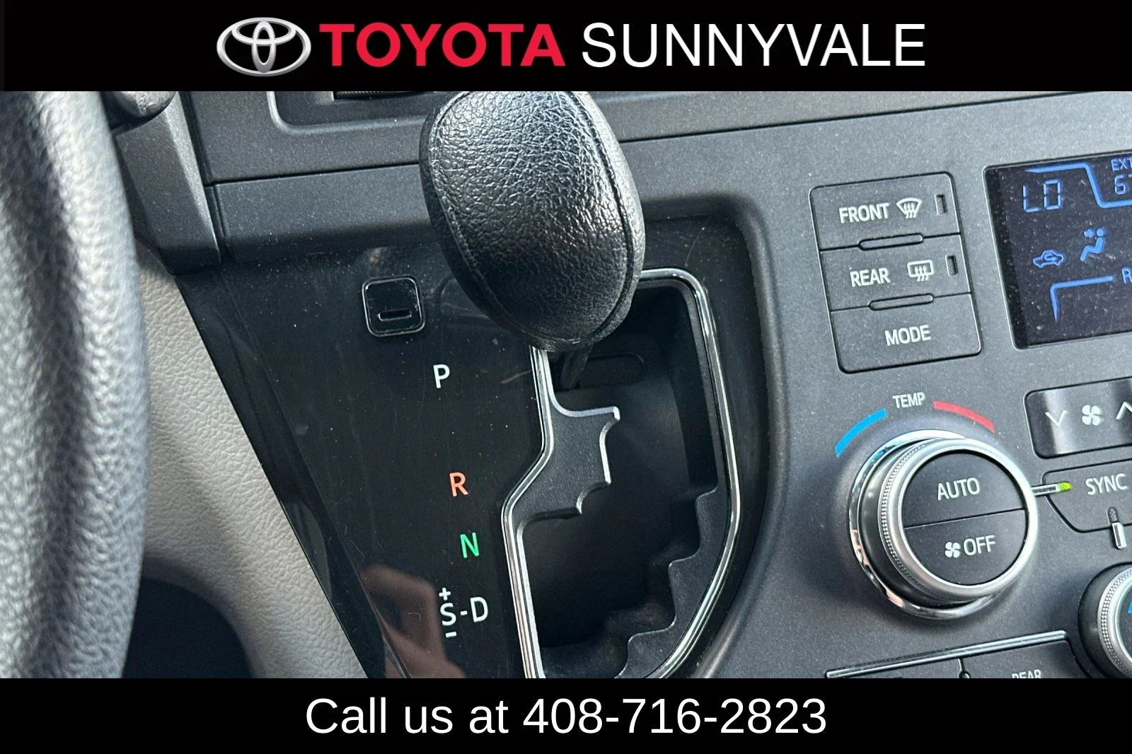 Used 2016 White Toyota LE image 26