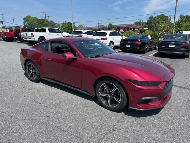 2025 Ford Mustang EcoBoost Fastback's photo