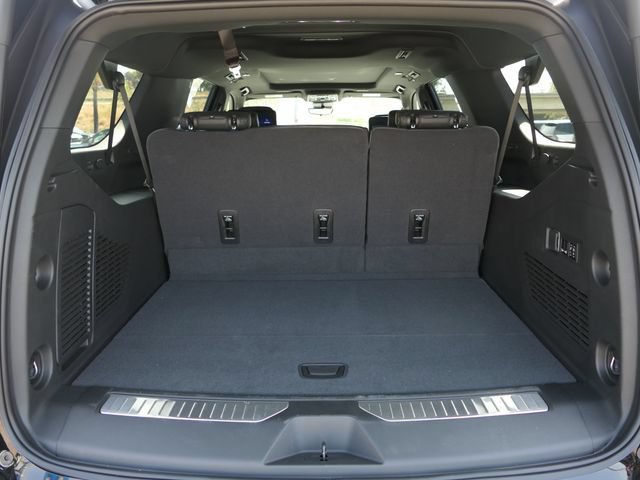 2026 Chevrolet Suburban Z71 - Photo 24