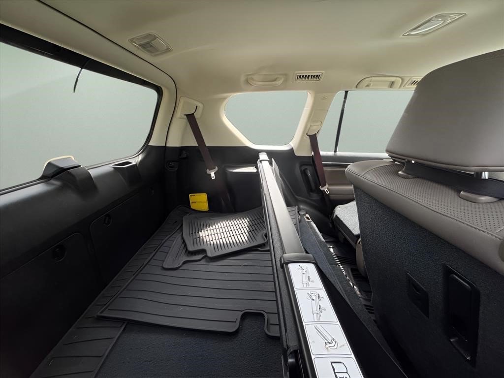 Certified Used 2023 Onyx Black Lexus GX 460 Premium image 14
