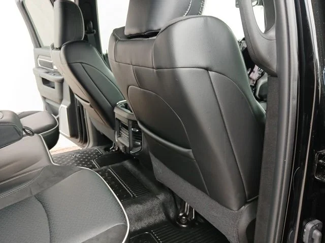 New 2026 Diamond Black Crystal Pearl-Coat Exterior Paint RAM Laramie image 20