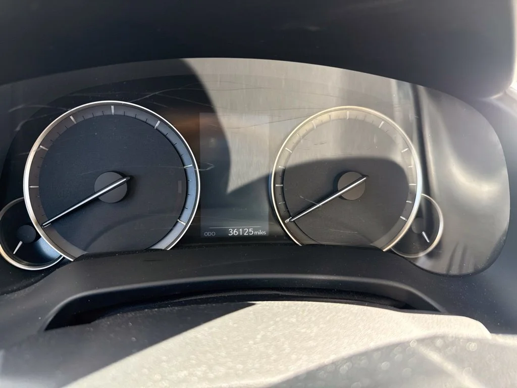Used 2021 White Lexus 350 image 6