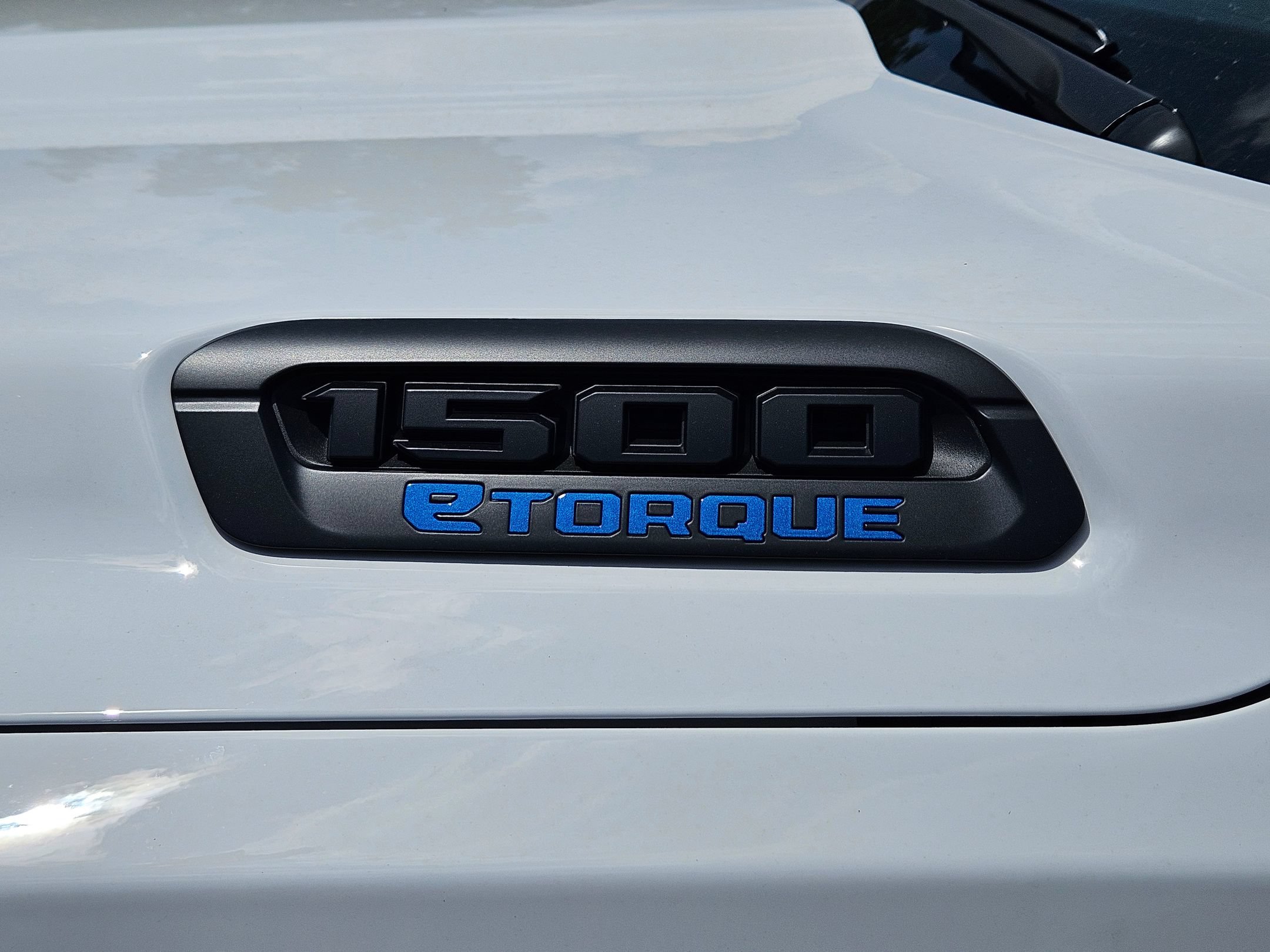 New 2026 Bright White Clearcoat RAM Tradesman image 27
