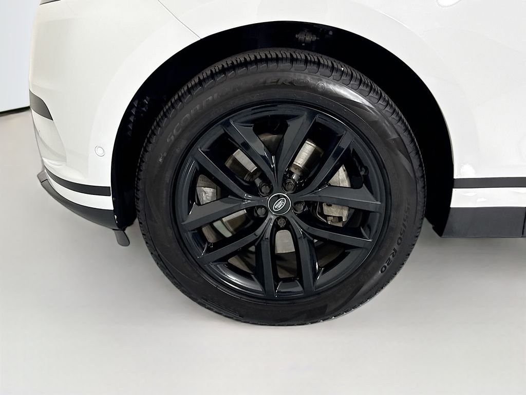 Certified Used 2024 Fuji White Land Rover S image 31