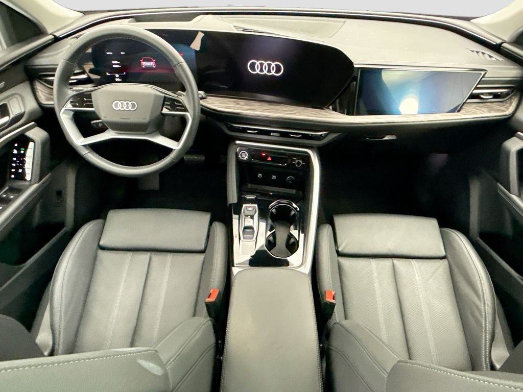 Used 2025 Florett Silver Metallic Audi 2.0T Prestige image 13