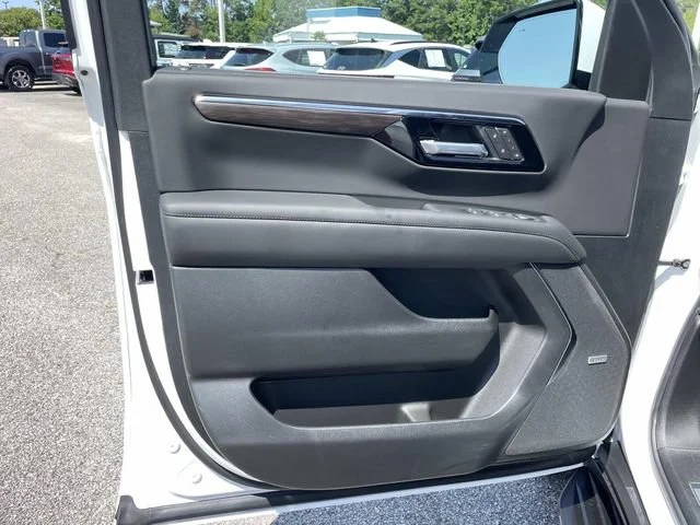 2026 Chevrolet Tahoe LT - Photo 17