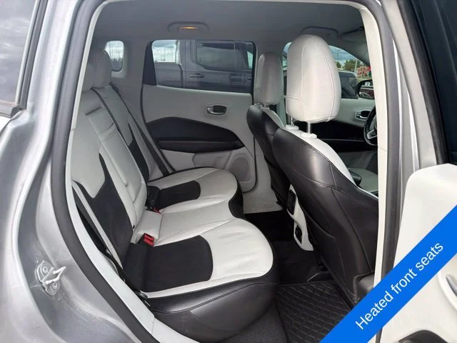 Used 2020 Billet Silver Metallic Clearcoat Jeep Limited image 16