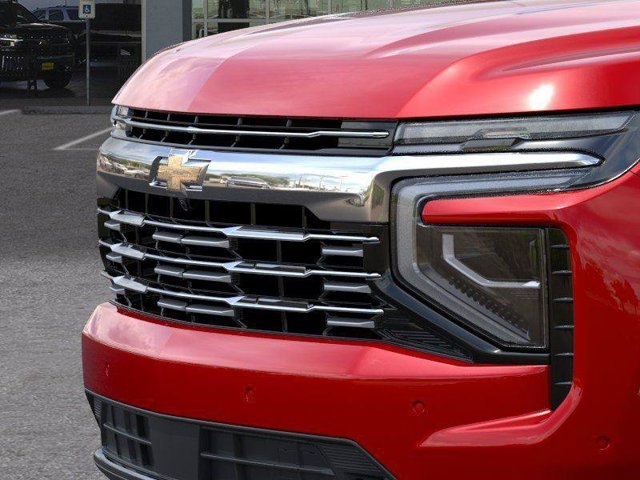 2026 Chevrolet Suburban photo 13 of 33