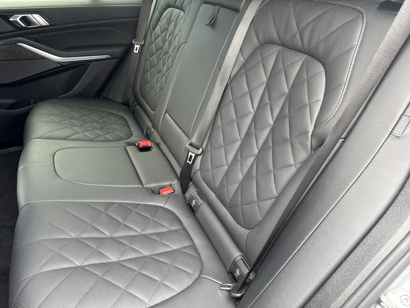Used 2026 Skyscraper Grey Metallic BMW sDrive40i image 31