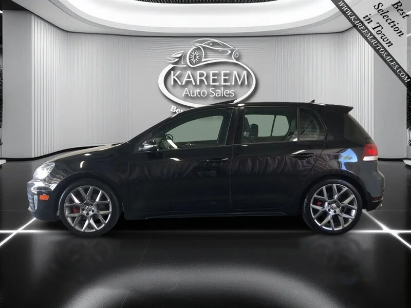 Used 2013 Deep Black Pearl Metallic Volkswagen Drivers Edition PZEV image 8