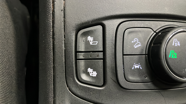 Used 2019 Summit White GMC SLT image 29
