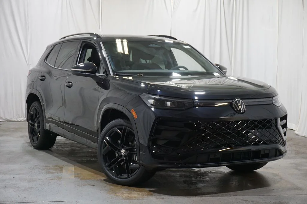 New 2026 Black Volkswagen 2.0T SE R-Line Black image 2