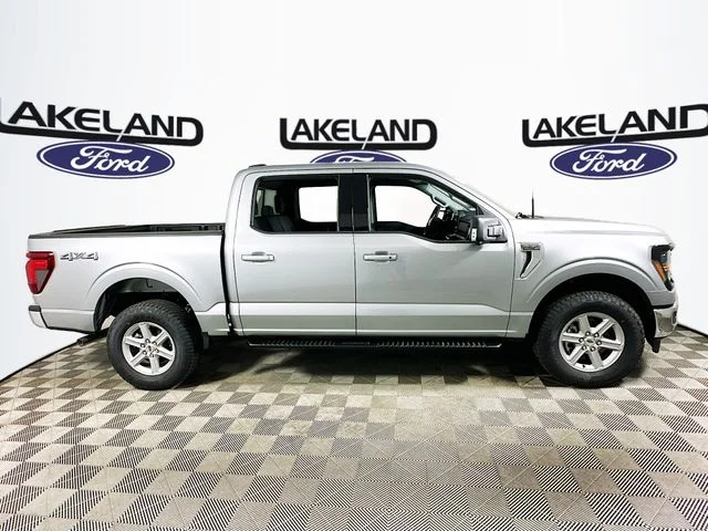 New 2026 Silver Ford XLT image 3