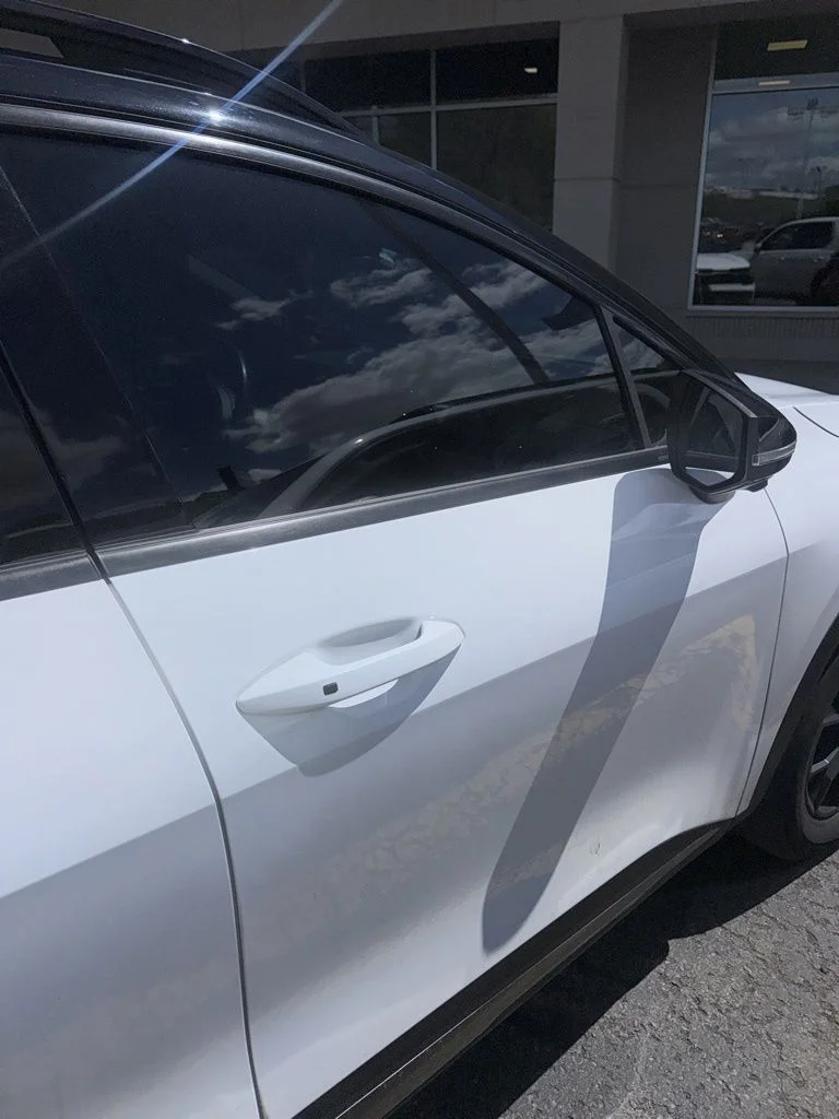 Used 2023 White Kia X-Pro Prestige image 13