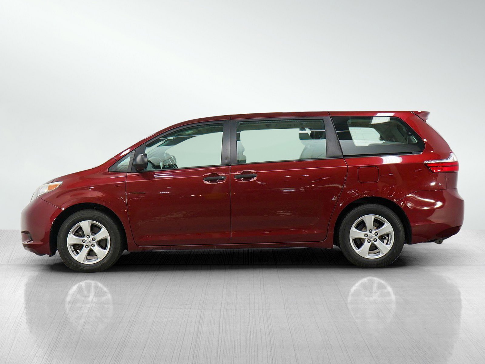 Used 2016 Salsa Red Pearl Toyota L image 2