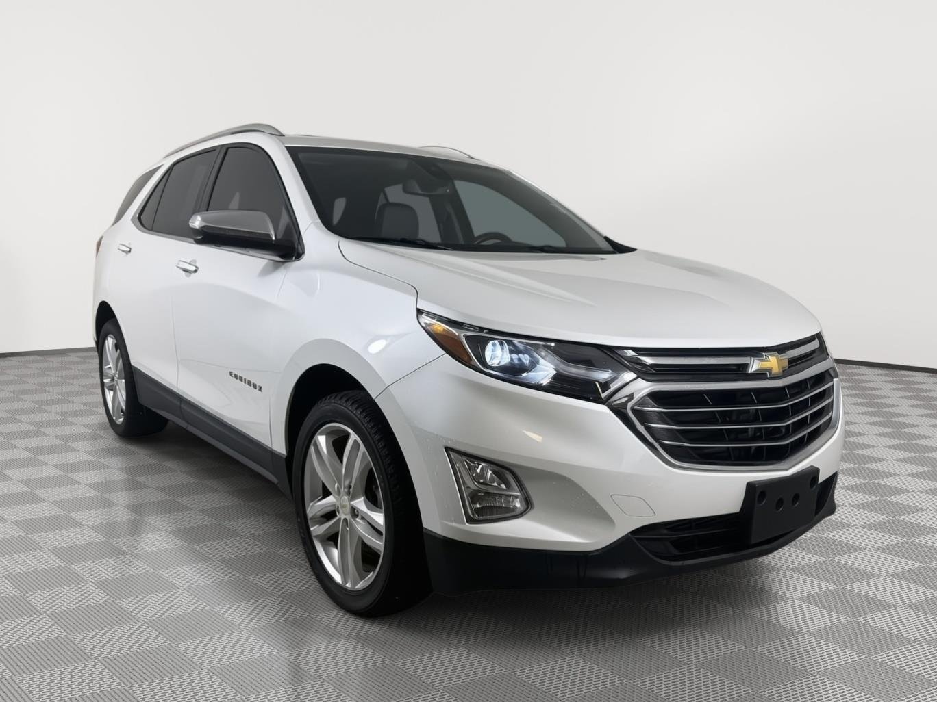 2018 Chevrolet Equinox AWD Premier 2.0T's photo